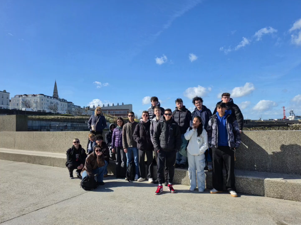 Immagine 2026-04-17 203820